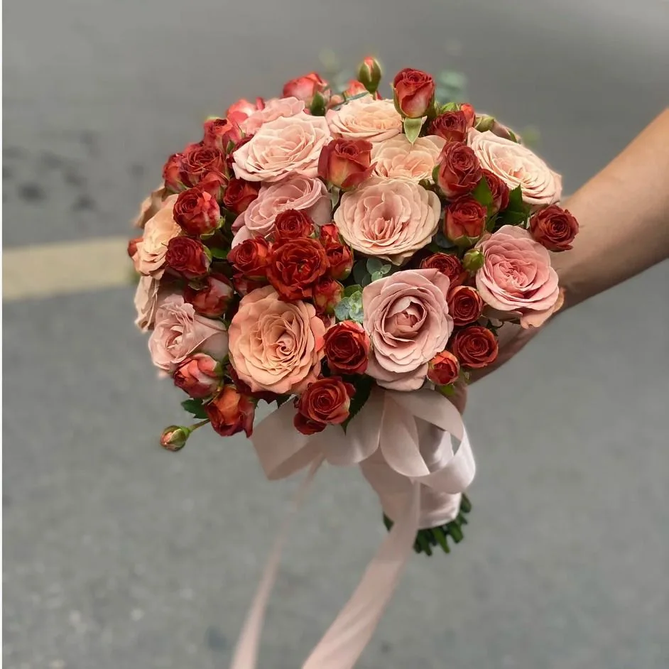卡布奇诺新娘手捧花
